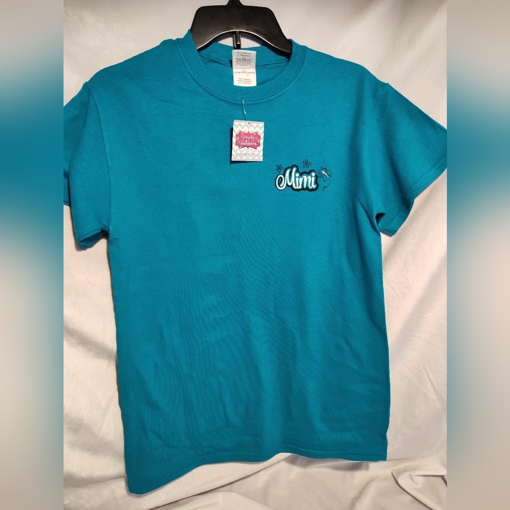 NWT Women's "Mimi" SimplySouthern Graphic Tshirt. Size Small